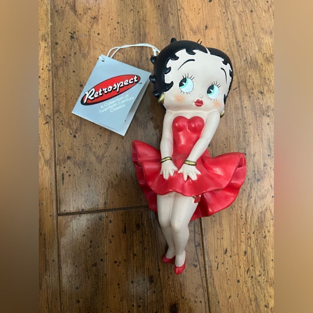 ⚡️SPRING CLEAN SALE⚡️
 Vintage large Betty Boop Red Dress Ornament